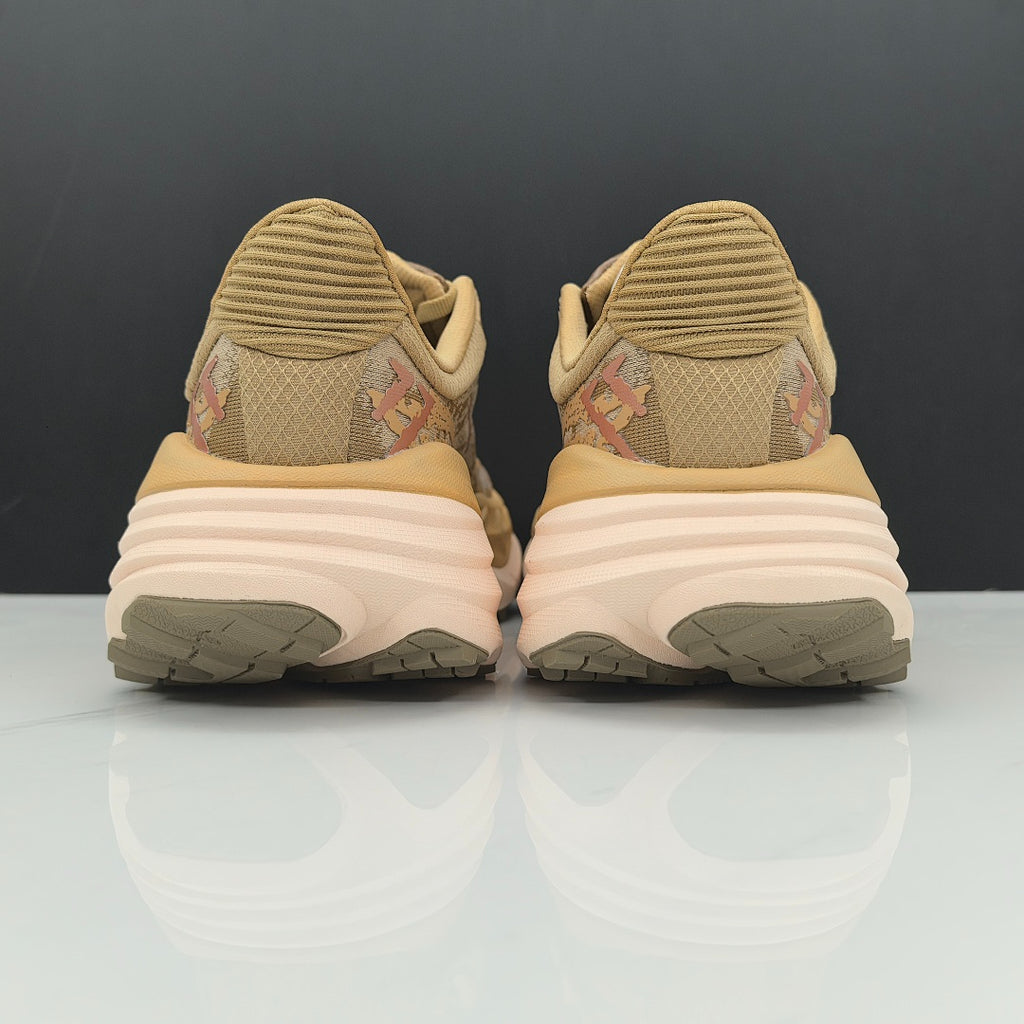 HOKA ONE ONE Stinson 7 "Dune / Shifting Sand"