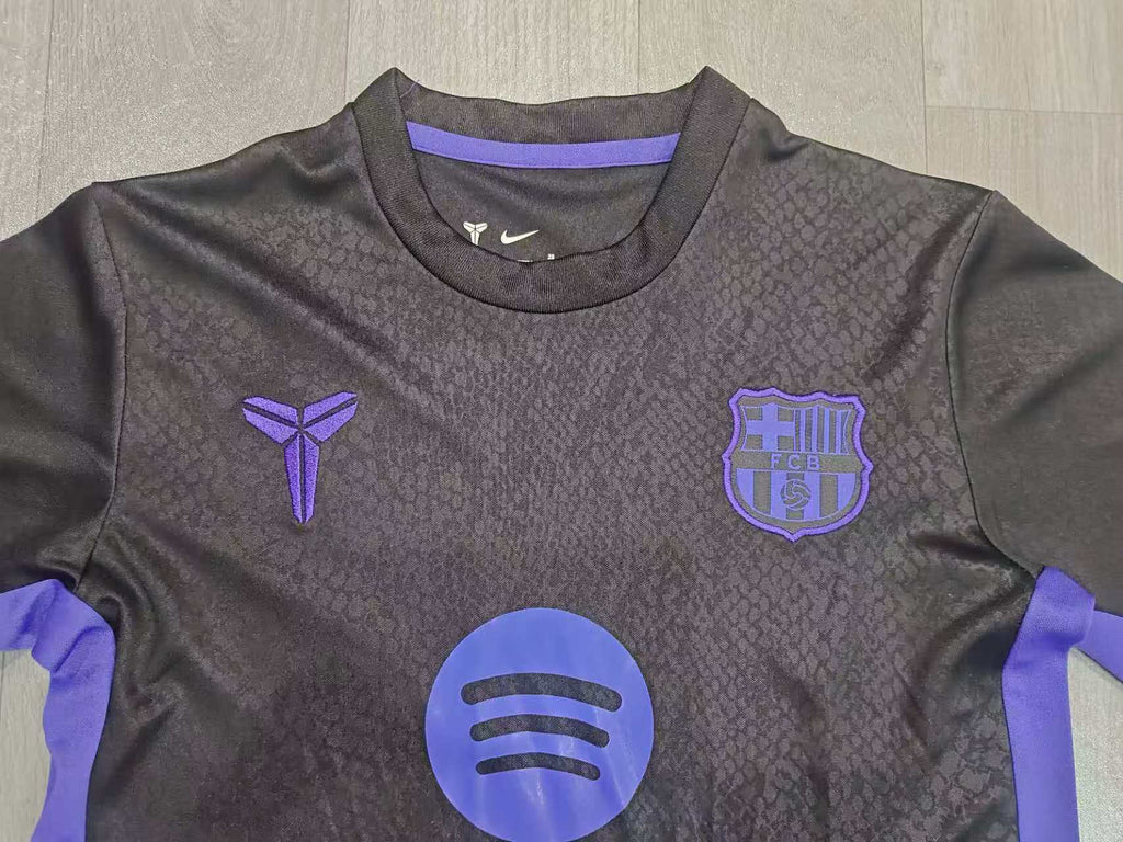KIDS FC Barcelona Special Edition Mini Kit