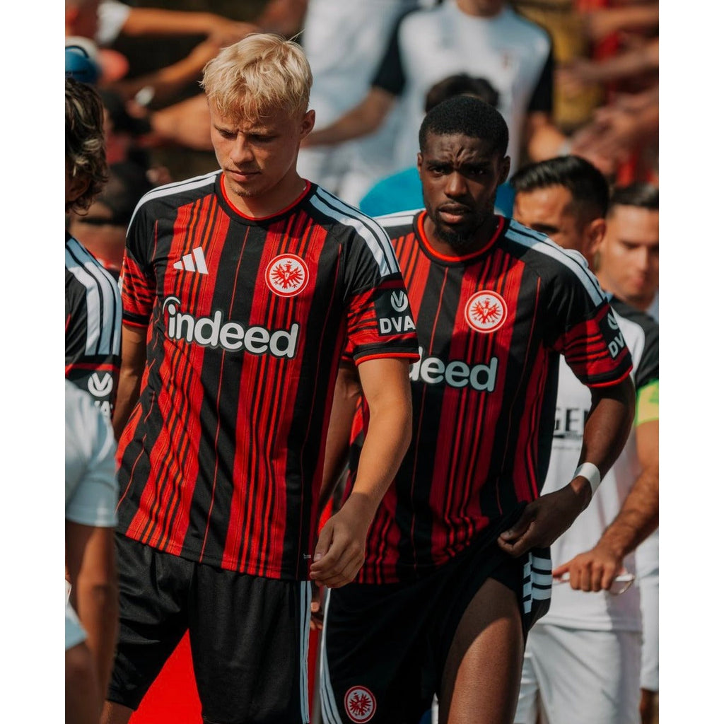 Eintracht Frankfurt 2026/27 Home Jersey (Custom)