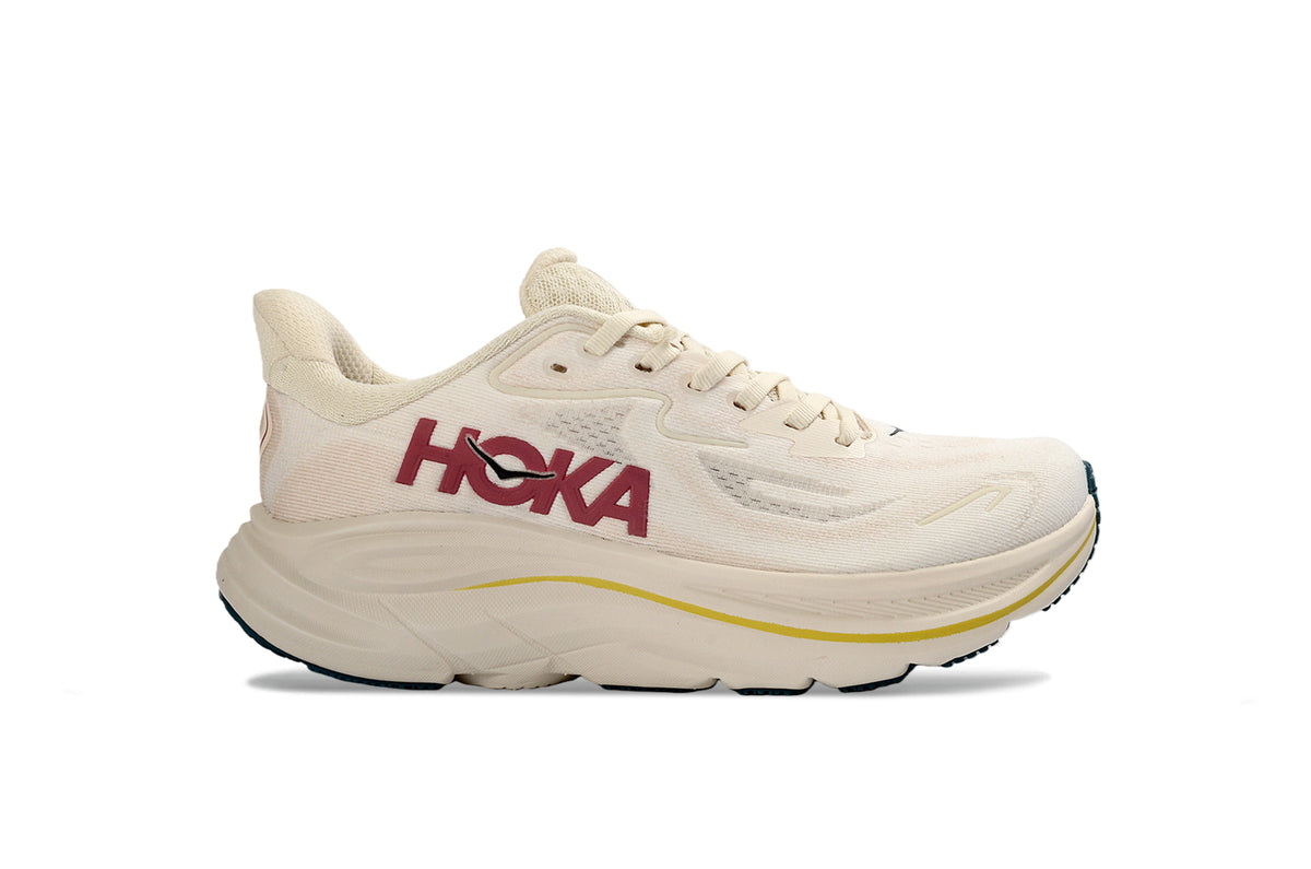 HOKA Clifton 10 Shifting Sand / Maroon