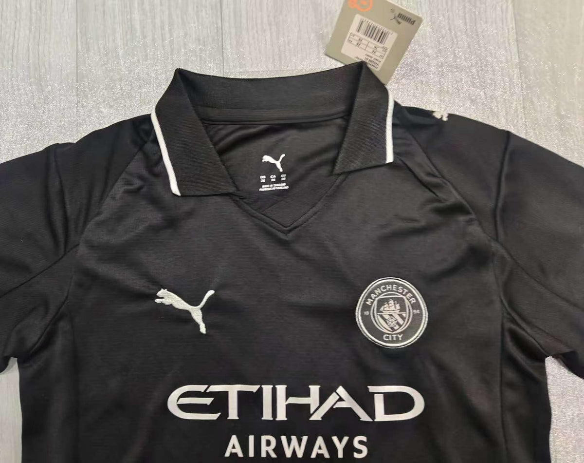 KIDS Puma Manchester City Away Jersey & Shorts Set Core Black / Silver