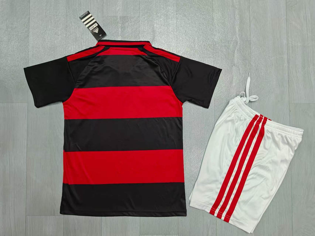 KIDS Flamengo Home Kit – Black/Red Horizontal Stripes