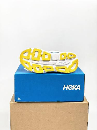HOKA ONE ONE Women's Bondi 9 "Alabaster / Birch"