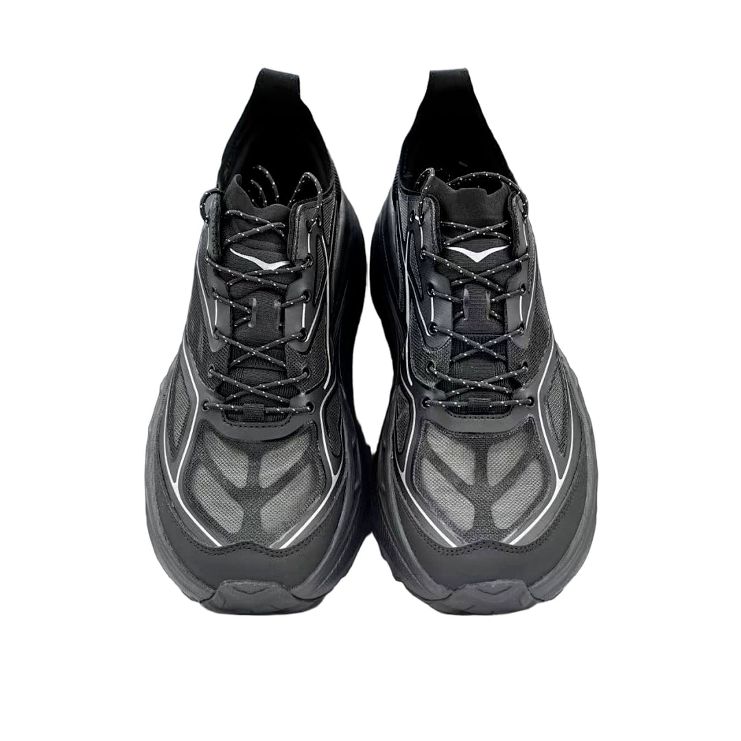 HOKA ONE ONE Stinson One7 "Black / Silver"