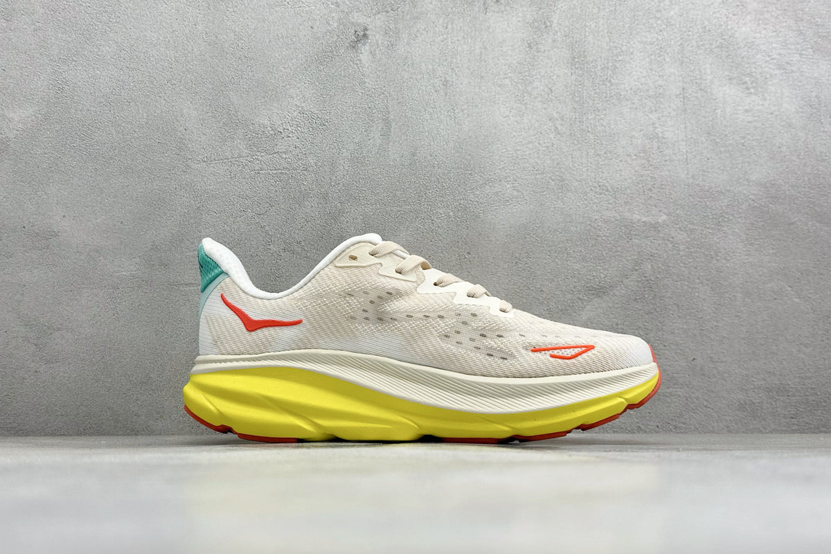 HOKA Clifton 9 Cream/Yellow Running Shoe